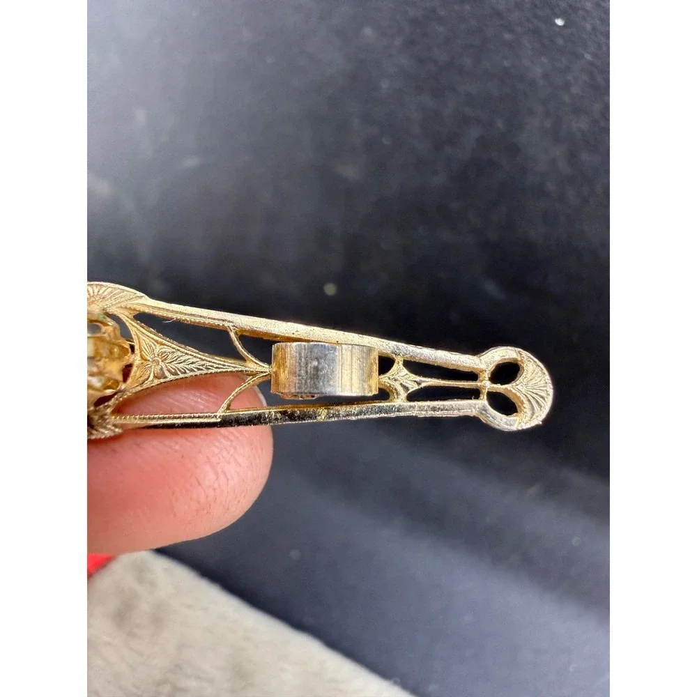 Vintage Brooch Gold Tone Art Deco‎ Revival